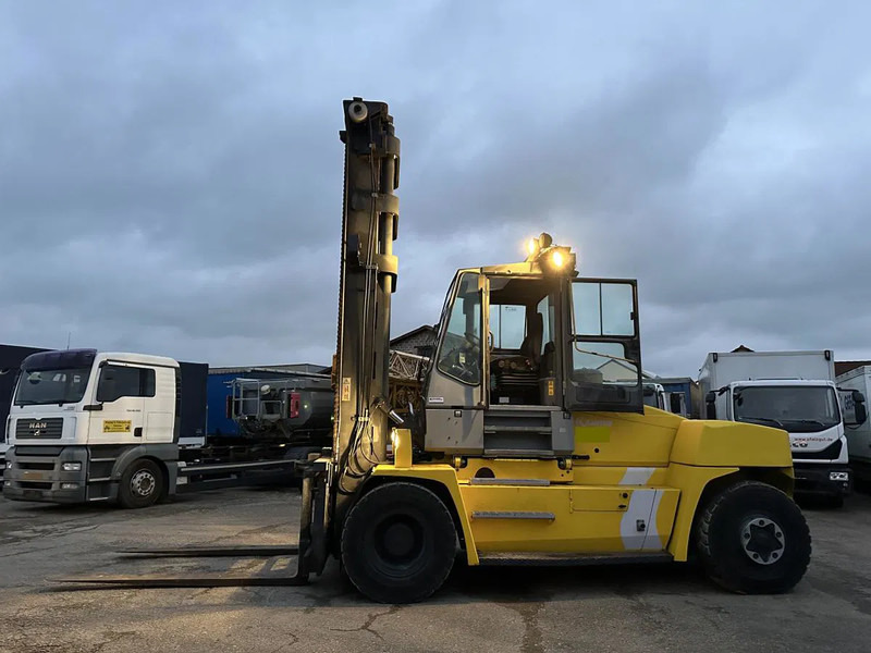 Kalmar DCE 120 -12 Frontstapler DCE 120 -12 Frontstapler - Forklift diesel: gambar 2 Kalmar DCE 120 -12 Frontstapler DCE 120 -12 Frontstapler - Forklift diesel: gambar 2