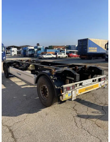 Krone 2- Achs Lafette !! HU/ TÜV NEU !! 2- Achs Lafette !! HU/ TÜV NEU !! - Trailer pengangkut mobil: gambar 5 Krone 2- Achs Lafette !! HU/ TÜV NEU !! 2- Achs Lafette !! HU/ TÜV NEU !! - Trailer pengangkut mobil: gambar 5