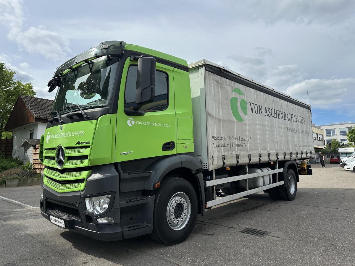 Mercedes Antos 1827 L Pr/Plane Rungentaschen E6 - Truk dengan terpal samping: gambar 1 Mercedes Antos 1827 L Pr/Plane Rungentaschen E6 - Truk dengan terpal samping: gambar 1