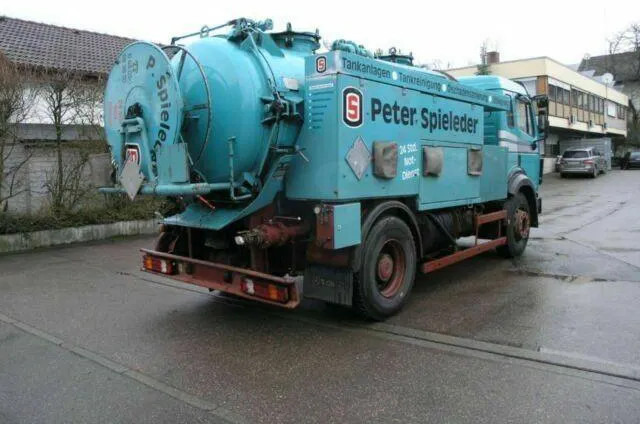 Mercedes-Benz ASSMANN SAUG SPÜL A3 TANK +KOMBIFZ f. Diesel/ Heizöl - Truk vakum: gambar 4 Mercedes-Benz ASSMANN SAUG SPÜL A3 TANK +KOMBIFZ f. Diesel/ Heizöl - Truk vakum: gambar 4