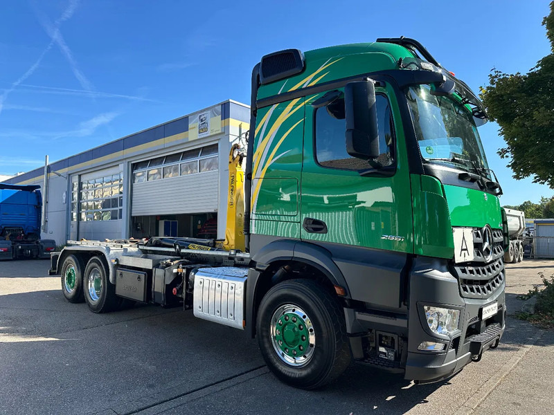 Mercedes-Benz Arocs 2551 6X4*HAD*Abroller *Palfinger*Euro6D*Intarder - Hook lift: gambar 3 Mercedes-Benz Arocs 2551 6X4*HAD*Abroller *Palfinger*Euro6D*Intarder - Hook lift: gambar 3
