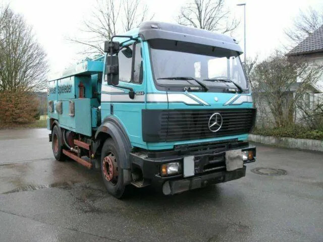 Mercedes-Benz SK 1824 ASSMANN SAUG SPÜL A3 TANK KOMBIFZ - Mesin cuci tekanan tinggi: gambar 2 Mercedes-Benz SK 1824 ASSMANN SAUG SPÜL A3 TANK KOMBIFZ - Mesin cuci tekanan tinggi: gambar 2