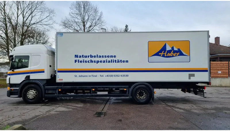 Scania P360 4X2 Fleisch Rohrbahnen Carrier Vector 1550 - Truk berpendingin: gambar 3 Scania P360 4X2 Fleisch Rohrbahnen Carrier Vector 1550 - Truk berpendingin: gambar 3