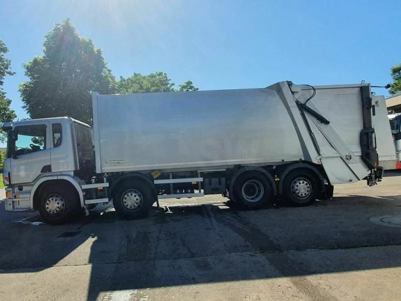 Scania P410 LB 8x2*6 MNA VARIOPRESS ZÖLLER DELTA 2301 - Truk sampah: gambar 4 Scania P410 LB 8x2*6 MNA VARIOPRESS ZÖLLER DELTA 2301 - Truk sampah: gambar 4