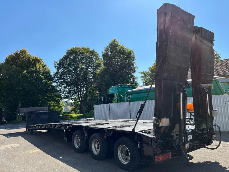 Goldhofer STZ -TL 3 -33/80 3-Achs TL 3x Lenk Rampen TÜV NEU! STZ -TL 3 -33/80 3-Achs TL 3x Lenk Rampen TÜV NEU! - Semi-trailer: gambar 2 Goldhofer STZ -TL 3 -33/80 3-Achs TL 3x Lenk Rampen TÜV NEU! STZ -TL 3 -33/80 3-Achs TL 3x Lenk Rampen TÜV NEU! - Semi-trailer: gambar 2