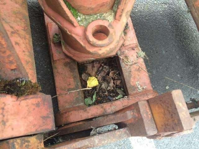 CASE 600mm - ejecteurs - Grapple: gambar 4 CASE 600mm - ejecteurs - Grapple: gambar 4