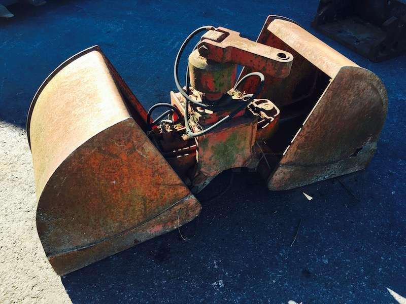 Camion avec rotator - coquilles 500mm reprise - ouverture 1500mm - Grapple: gambar 1 Camion avec rotator - coquilles 500mm reprise - ouverture 1500mm - Grapple: gambar 1