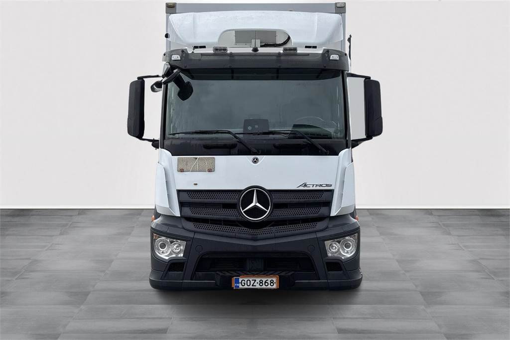 Mercedes-Benz ACTROS 1827 5 KSA-kori +PL - Truk box: gambar 3 Mercedes-Benz ACTROS 1827 5 KSA-kori +PL - Truk box: gambar 3