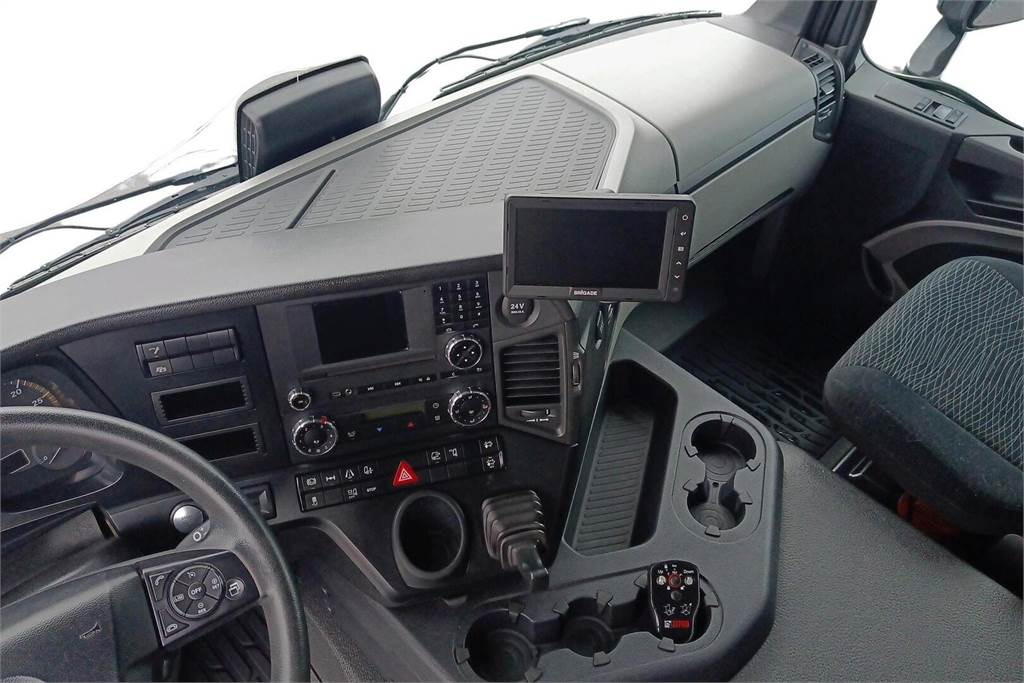 Truk box Mercedes-Benz ANTOS 1827L Ksa-kori + PL: gambar 12