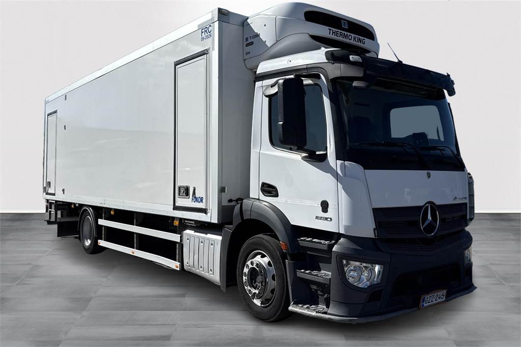 Mercedes-Benz Actros 1830L FRC 09/2026 2-lämpö - Truk isotermal: gambar 3 Mercedes-Benz Actros 1830L FRC 09/2026 2-lämpö - Truk isotermal: gambar 3