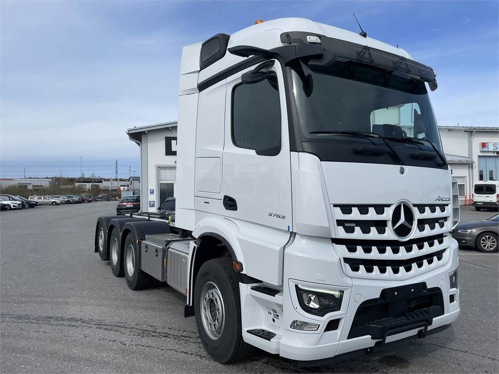 Mercedes-Benz Arocs 5 - Hook lift: gambar 2 Mercedes-Benz Arocs 5 - Hook lift: gambar 2