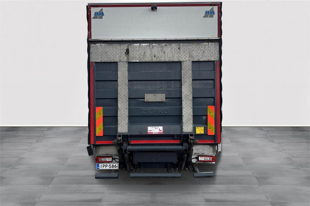 Renault Midlum D250 KSA-kori - Truk box: gambar 4 Renault Midlum D250 KSA-kori - Truk box: gambar 4