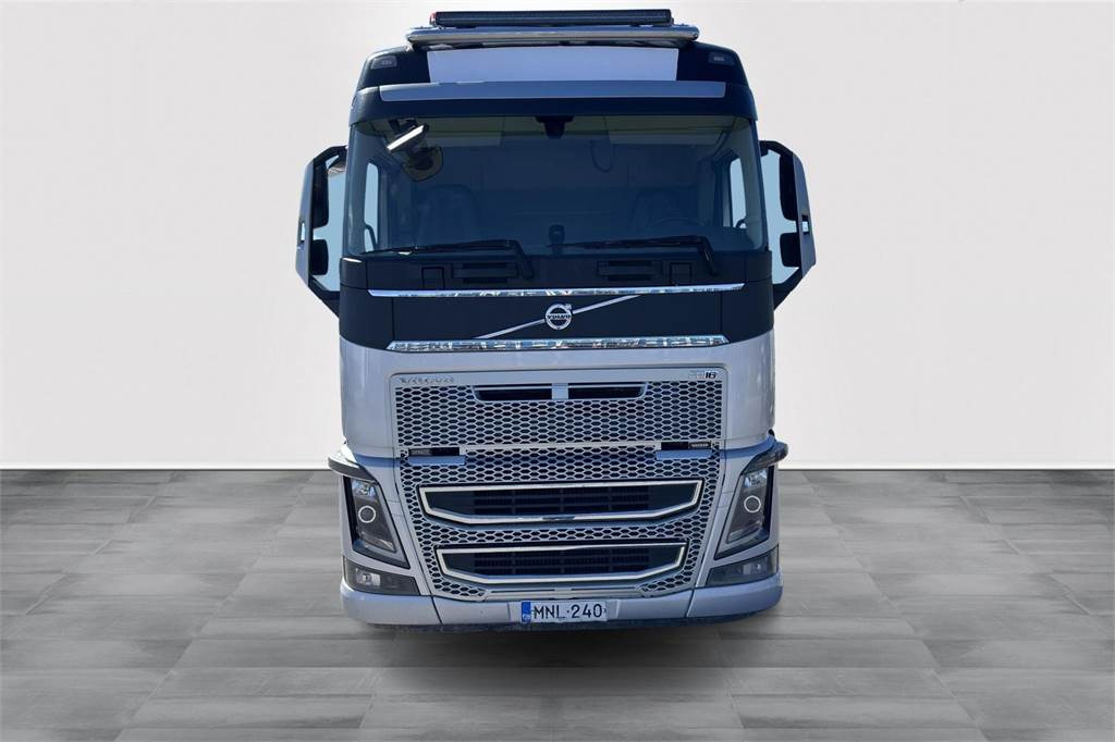 Volvo FH 16 650 - Hook lift: gambar 2 Volvo FH 16 650 - Hook lift: gambar 2