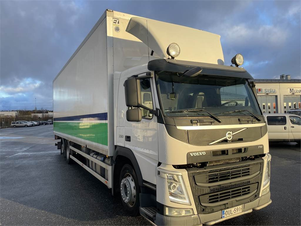 Volvo FM 330 - Truk isotermal: gambar 2 Volvo FM 330 - Truk isotermal: gambar 2