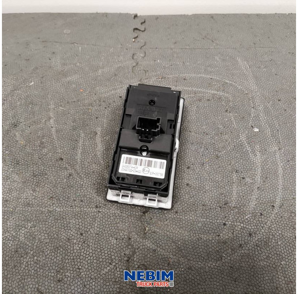 Renault Renault - 7424325374 - bedieningspaneel bestuurdersportier - Suku cadang untuk Truk: gambar 2 Renault Renault - 7424325374 - bedieningspaneel bestuurdersportier - Suku cadang untuk Truk: gambar 2