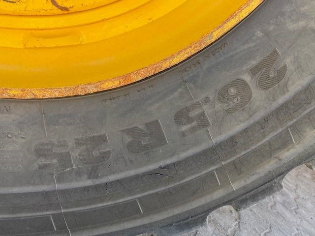 Wheel loader John Deere 744 P MIETE / RENTAL (12002124): gambar 17 Wheel loader John Deere 744 P MIETE / RENTAL (12002124): gambar 17