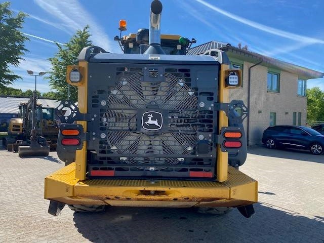 John Deere 744 P MIETE / RENTAL (12002125) - Wheel loader: gambar 4 John Deere 744 P MIETE / RENTAL (12002125) - Wheel loader: gambar 4