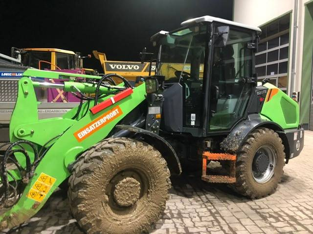 LIUGONG 820 TE vollelektrisch, MIETE / RENTAL (12005253) - Wheel loader: gambar 1 LIUGONG 820 TE vollelektrisch, MIETE / RENTAL (12005253) - Wheel loader: gambar 1