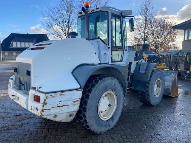 Liebherr L 534 (12005665) - Wheel loader: gambar 4 Liebherr L 534 (12005665) - Wheel loader: gambar 4