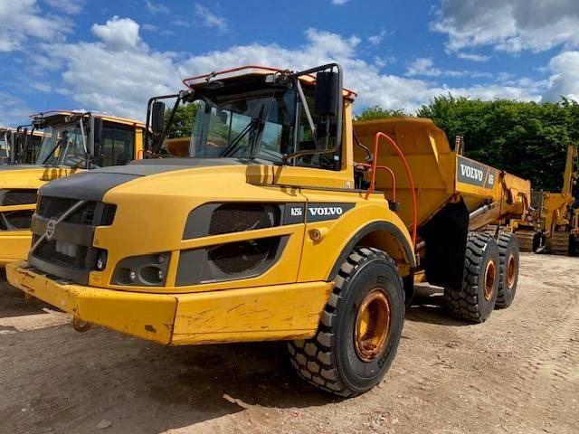 Volvo A 25 G MIETE / RENTAL (12000499) - Tempat sampah artikulasi: gambar 1 Volvo A 25 G MIETE / RENTAL (12000499) - Tempat sampah artikulasi: gambar 1