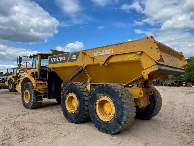Volvo A 25 G MIETE / RENTAL (12001029) - Tempat sampah artikulasi: gambar 3 Volvo A 25 G MIETE / RENTAL (12001029) - Tempat sampah artikulasi: gambar 3