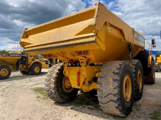 Volvo A 25 G MIETE / RENTAL (12001045) - Tempat sampah artikulasi: gambar 4 Volvo A 25 G MIETE / RENTAL (12001045) - Tempat sampah artikulasi: gambar 4