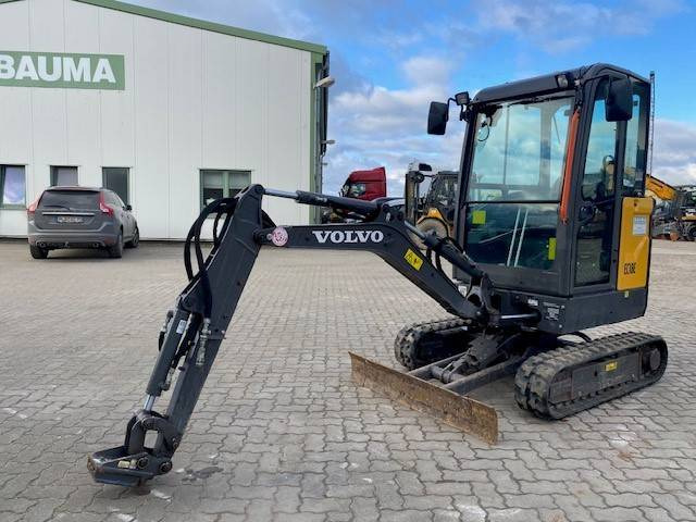 Volvo EC 18 E MIETE / RENTAL (12001760) - Ekskavator mini: gambar 1 Volvo EC 18 E MIETE / RENTAL (12001760) - Ekskavator mini: gambar 1