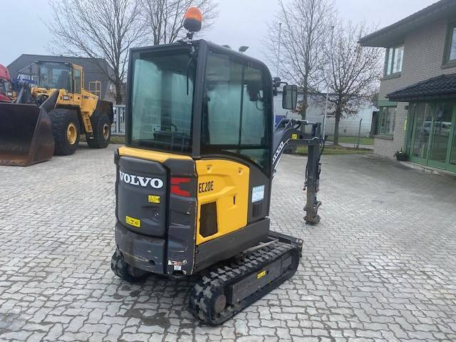 Volvo EC 20 E MIETE / RENTAL (12001805) - Ekskavator mini: gambar 4 Volvo EC 20 E MIETE / RENTAL (12001805) - Ekskavator mini: gambar 4