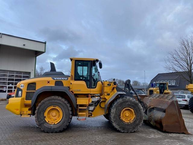 Volvo L 120 H A/C, BSS, ZSA, OptiShift (12001931) - Wheel loader: gambar 5 Volvo L 120 H A/C, BSS, ZSA, OptiShift (12001931) - Wheel loader: gambar 5