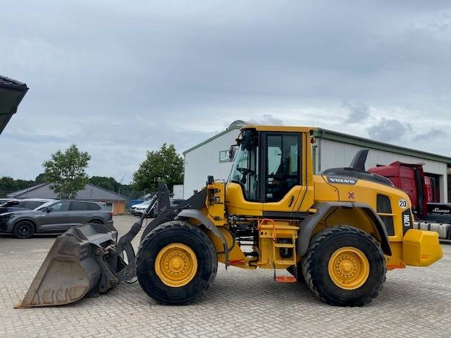 Volvo L 70 H MIETE / RENTAL (12005472) - Wheel loader: gambar 2 Volvo L 70 H MIETE / RENTAL (12005472) - Wheel loader: gambar 2