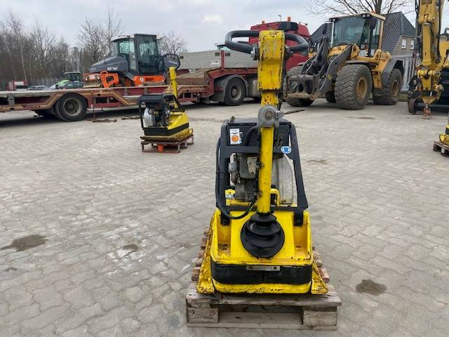 Wacker DPU 3345 F (12005325) - Pelat getar: gambar 4 Wacker DPU 3345 F (12005325) - Pelat getar: gambar 4