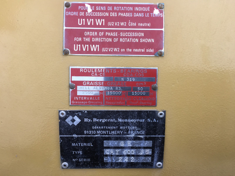 Genset Caterpillar 3412 PC 38S GENERATOR 625KVA USED: gambar 6 Genset Caterpillar 3412 PC 38S GENERATOR 625KVA USED: gambar 6