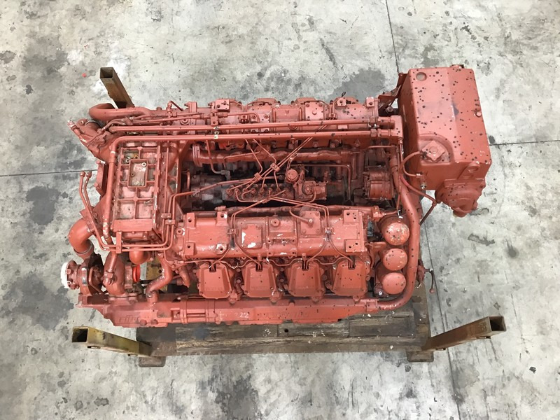 Iveco 8281-SRM44 USED - Mesin: gambar 5 Iveco 8281-SRM44 USED - Mesin: gambar 5