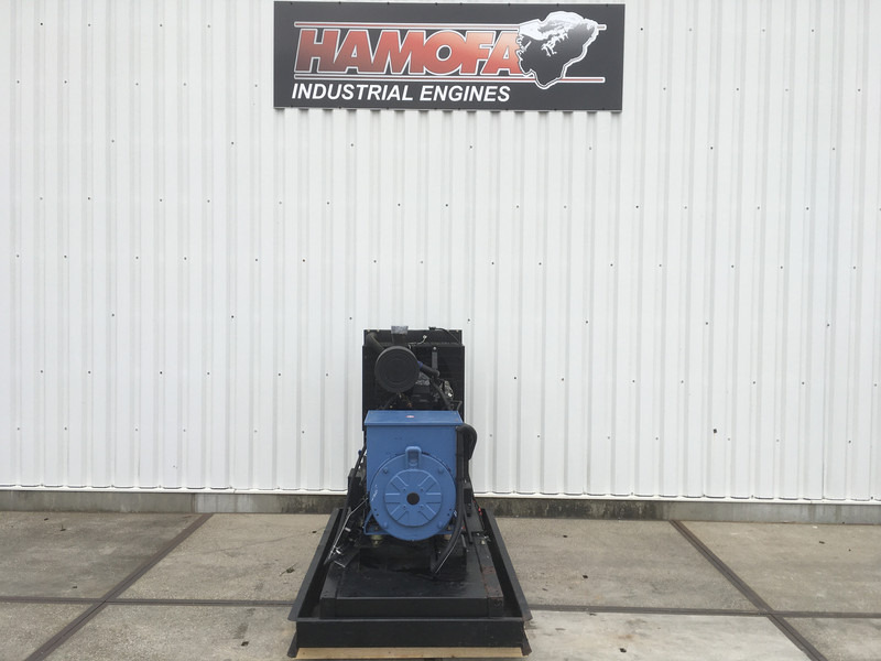 John Deere 6068TF220 GENERATOR 120 KVA USED - Genset: gambar 3 John Deere 6068TF220 GENERATOR 120 KVA USED - Genset: gambar 3