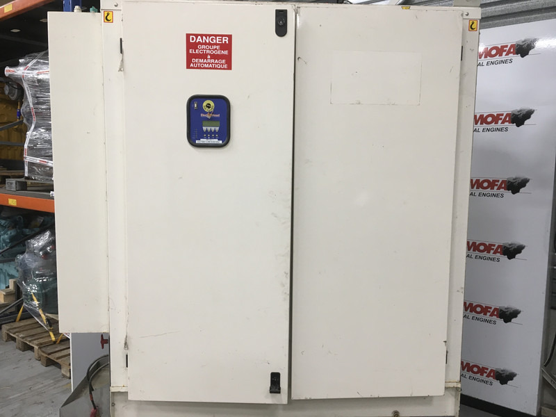 Lombardini LDW1204/B2 GENERATOR 16 KVA USED - Genset: gambar 3 Lombardini LDW1204/B2 GENERATOR 16 KVA USED - Genset: gambar 3