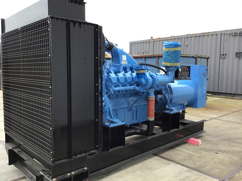 MTU 16V2000 GENERATOR 787KVA USED - Genset: gambar 4 MTU 16V2000 GENERATOR 787KVA USED - Genset: gambar 4