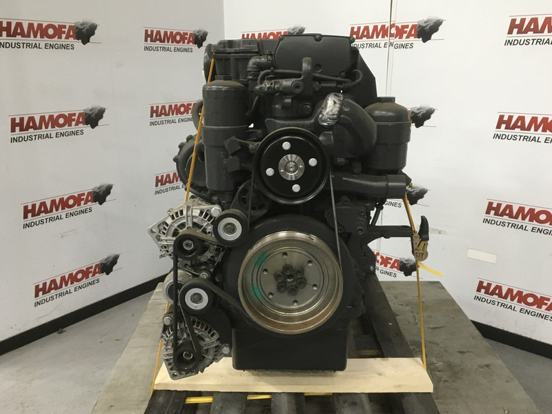 Mercedes-Benz OM 926.970 NEW - Peralatan konstruksi: gambar 4 Mercedes-Benz OM 926.970 NEW - Peralatan konstruksi: gambar 4