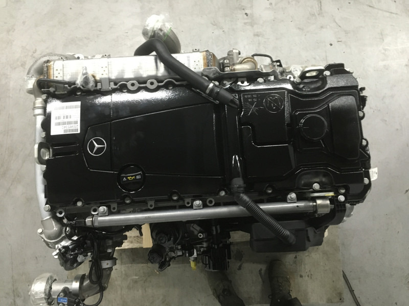 Mercedes-Benz OM935.915 NEW - Peralatan konstruksi: gambar 5 Mercedes-Benz OM935.915 NEW - Peralatan konstruksi: gambar 5