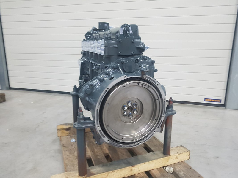 Mitsubishi 6D14 LONGBLOCK - Peralatan konstruksi: gambar 3 Mitsubishi 6D14 LONGBLOCK - Peralatan konstruksi: gambar 3