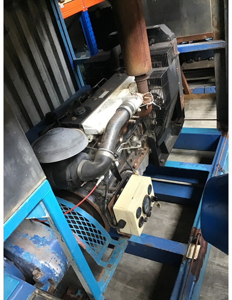 Perkins 1006-6 POMP 800 BAR USED - Pompa air: gambar 2 Perkins 1006-6 POMP 800 BAR USED - Pompa air: gambar 2