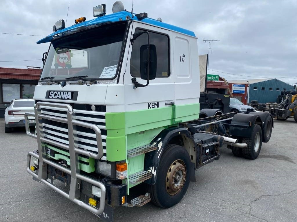 Scania R 142 - Truk sasis: gambar 1 Scania R 142 - Truk sasis: gambar 1