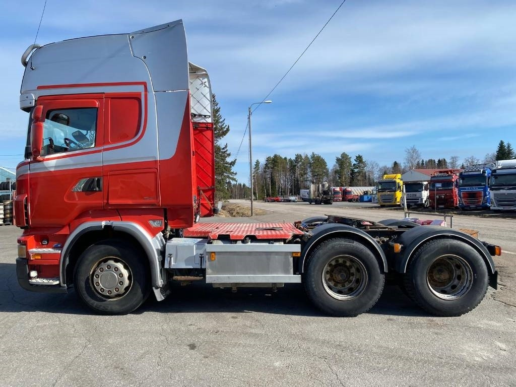 Scania R 560 - Tractor head: gambar 5 Scania R 560 - Tractor head: gambar 5