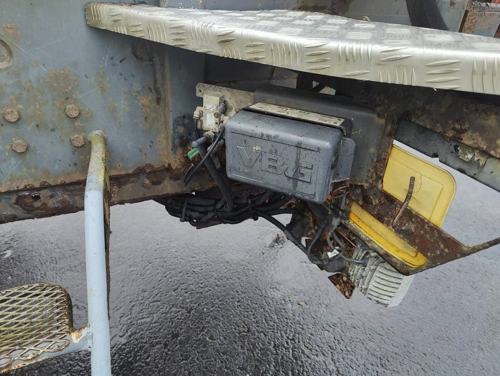 Truk logging Volvo FH 16: gambar 14 Truk logging Volvo FH 16: gambar 14