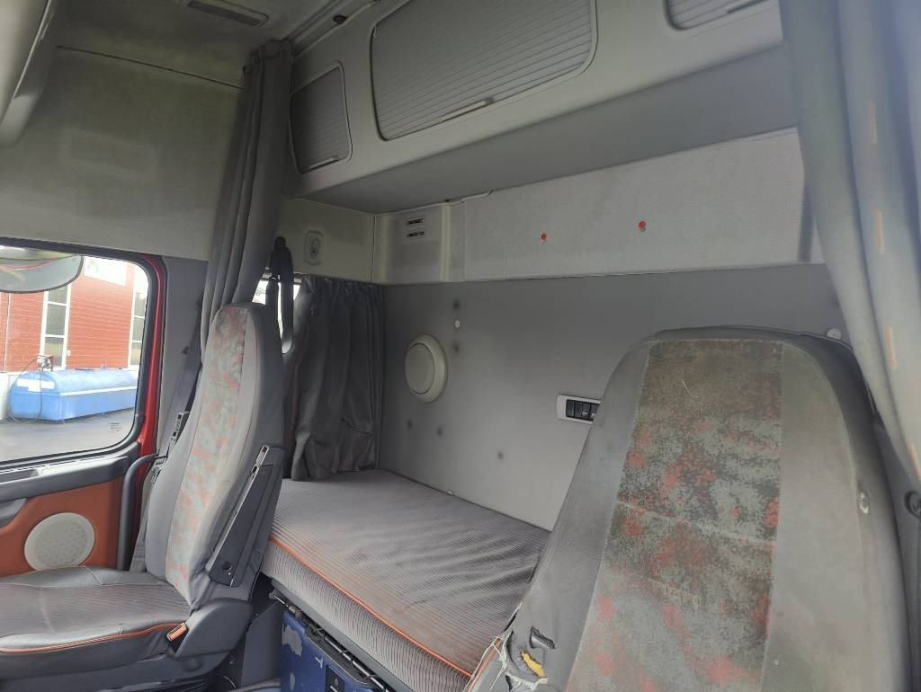 Truk logging Volvo FH 16: gambar 19 Truk logging Volvo FH 16: gambar 19