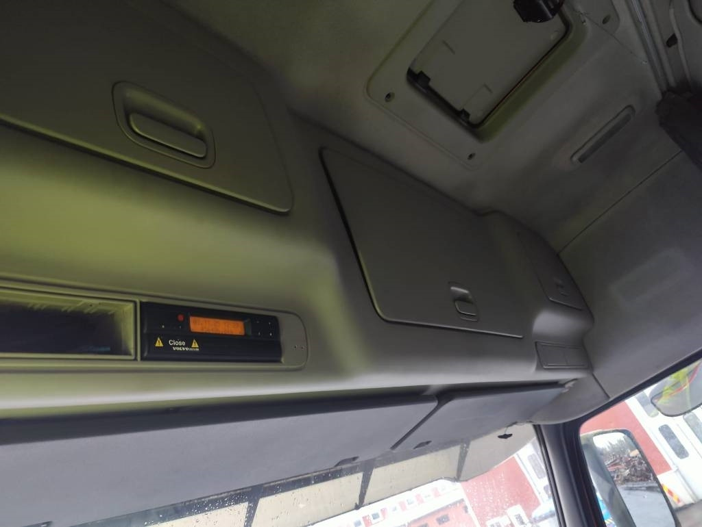 Truk logging Volvo FH 16: gambar 18 Truk logging Volvo FH 16: gambar 18