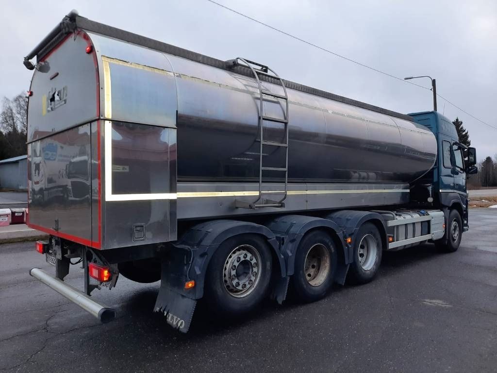 Volvo FM 13 - Truk tangki: gambar 4 Volvo FM 13 - Truk tangki: gambar 4