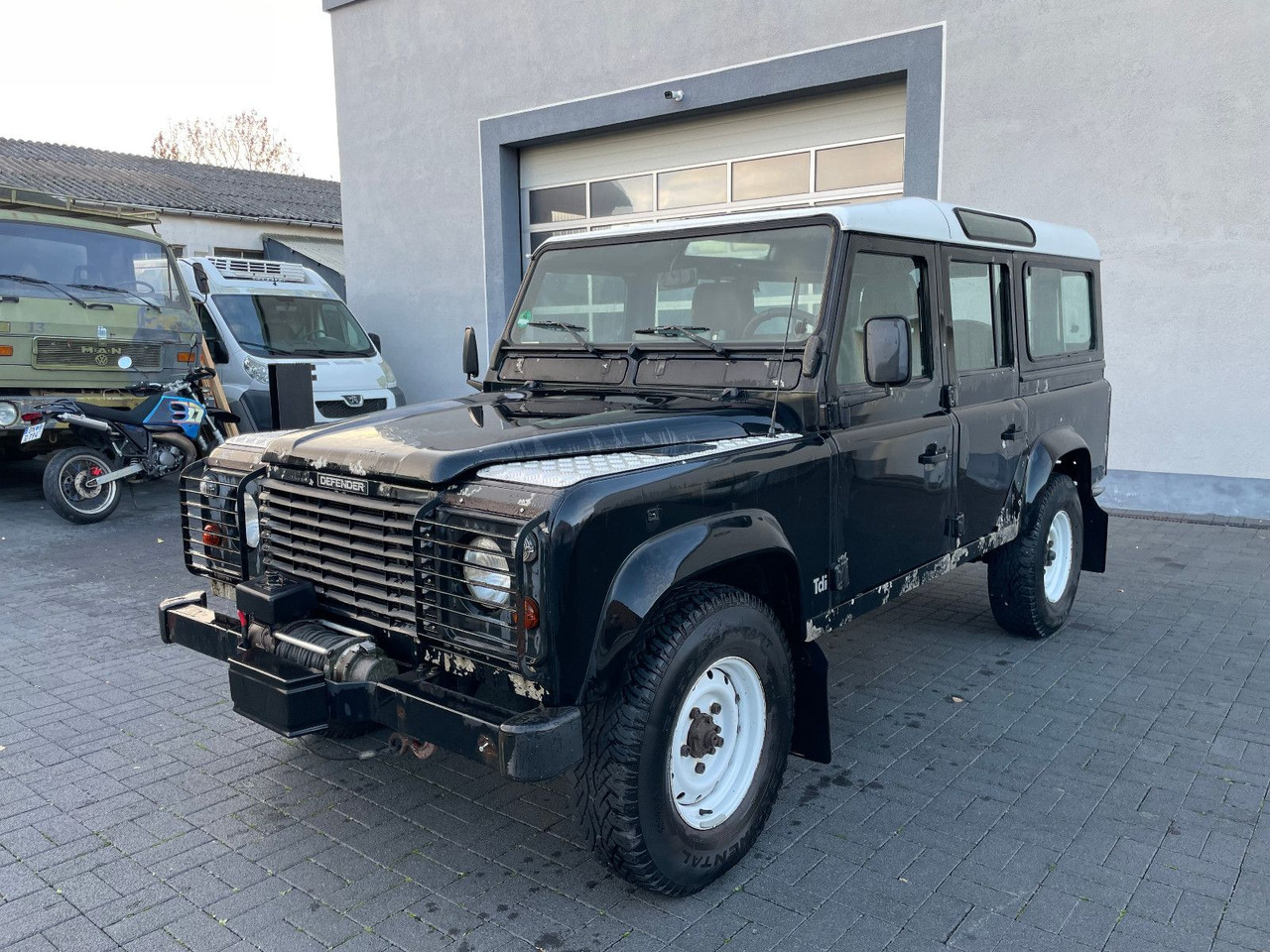 Land Rover Defender 110 SW 2.5 TD , Wohnm.Zulassung, 1.Hand - Mobil SUV: gambar 3 Land Rover Defender 110 SW 2.5 TD , Wohnm.Zulassung, 1.Hand - Mobil SUV: gambar 3