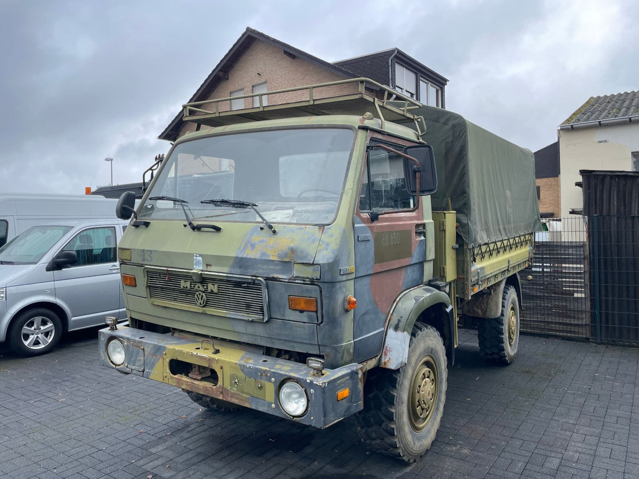 MAN 8.136 4X4 Prische Plane - Van dengan terpal samping: gambar 2 MAN 8.136 4X4 Prische Plane - Van dengan terpal samping: gambar 2