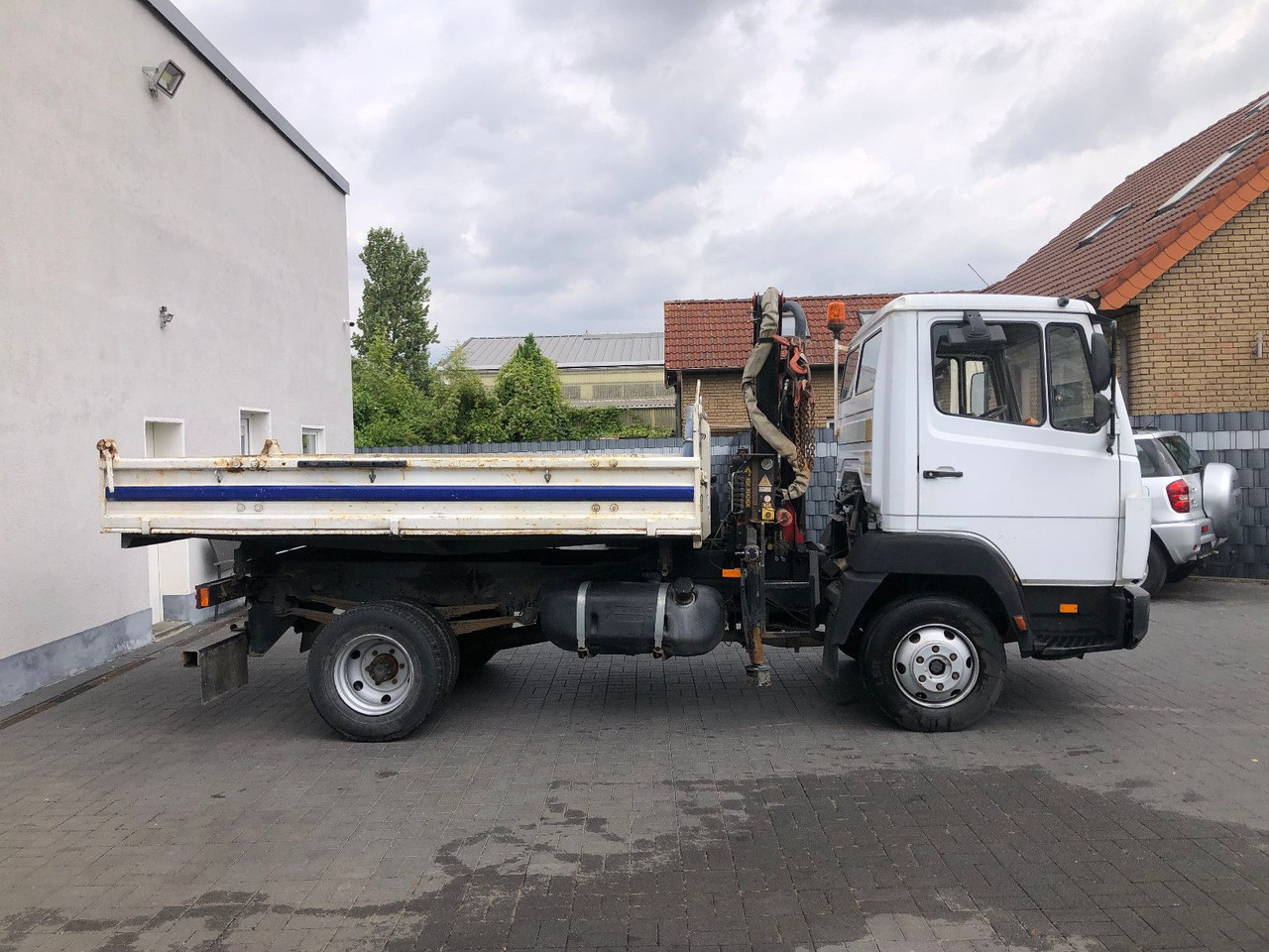 Mercedes-Benz 814 EcoPower, Kran - Van jungkit: gambar 4 Mercedes-Benz 814 EcoPower, Kran - Van jungkit: gambar 4