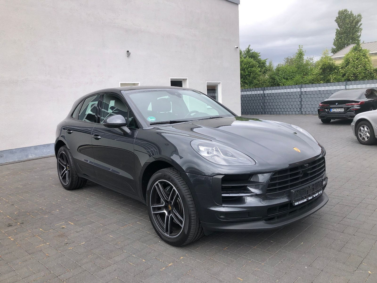 Porsche Macan S 3.0 V6 - Mobil SUV: gambar 3 Porsche Macan S 3.0 V6 - Mobil SUV: gambar 3